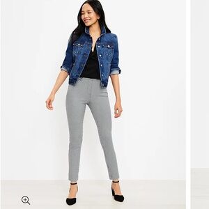 Lot of 2 Loft Sutton skinny pants in houndstooth size 4 curvy